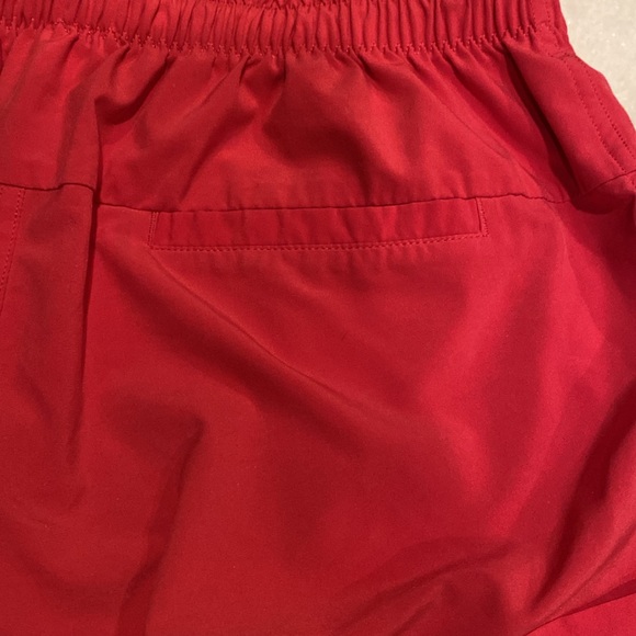 Hot pink drawstring Lululemon shorts 2.5 inch size 4 - Picture 6 of 10